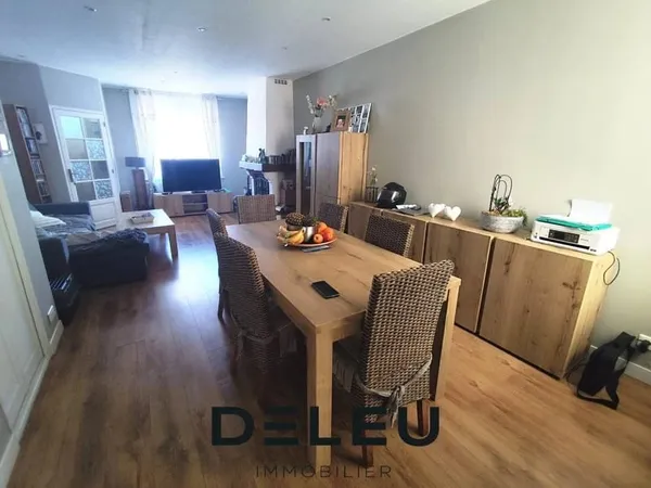 Maison 5 pièces 100 m²