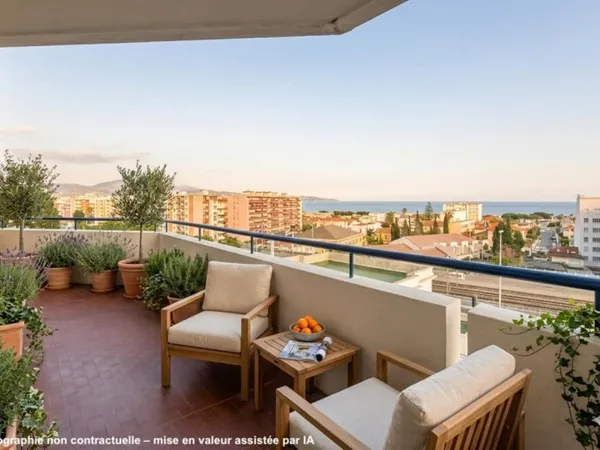 2 pièces avec terrasse, vue mer, place de parking