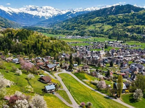 Terrain coteau Sud avec vue dégagée