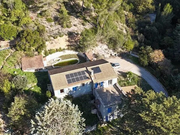 Maison 6 pièces 153 m²