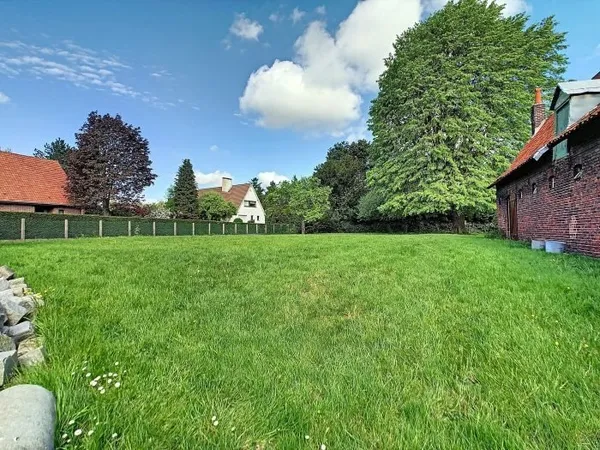 Terrain 1245 m²