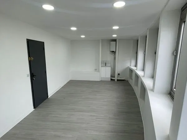 Local commercial hypercentre 50m²