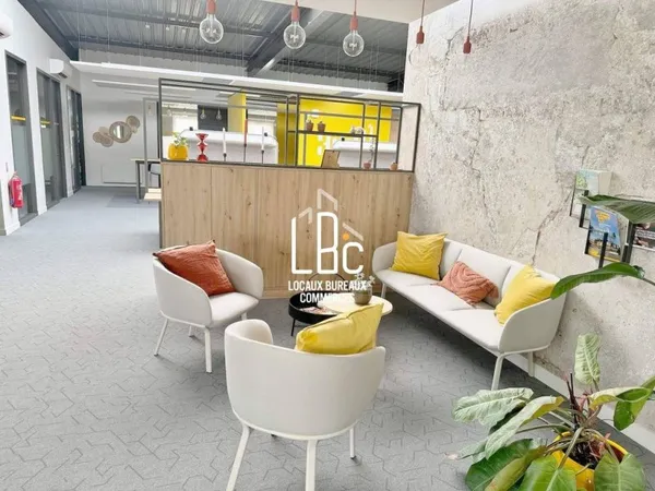 Bureaux 178 m²