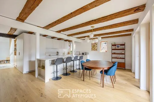 Maison 10 pièces 255 m²