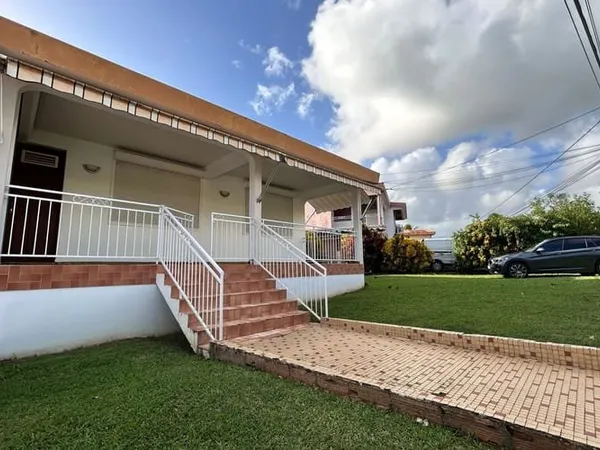 Immeuble 4 pièces 184 m²
