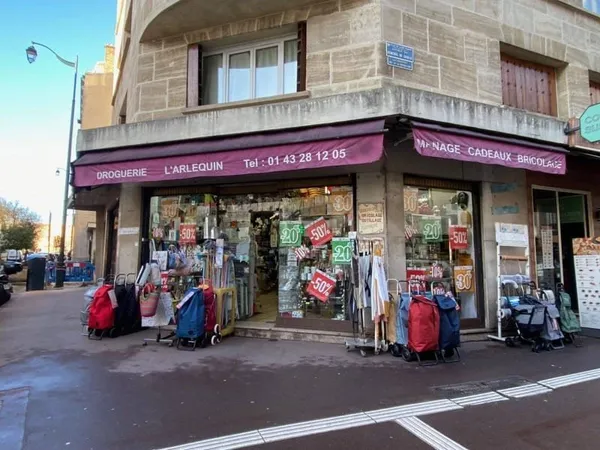 Boutique 60 m²