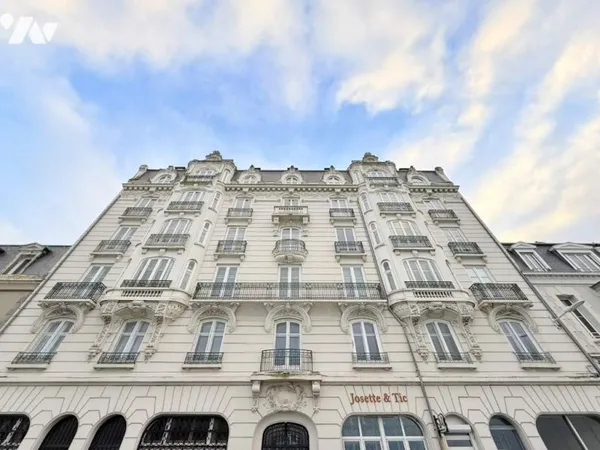 Appartement 5 pièces 121 m²