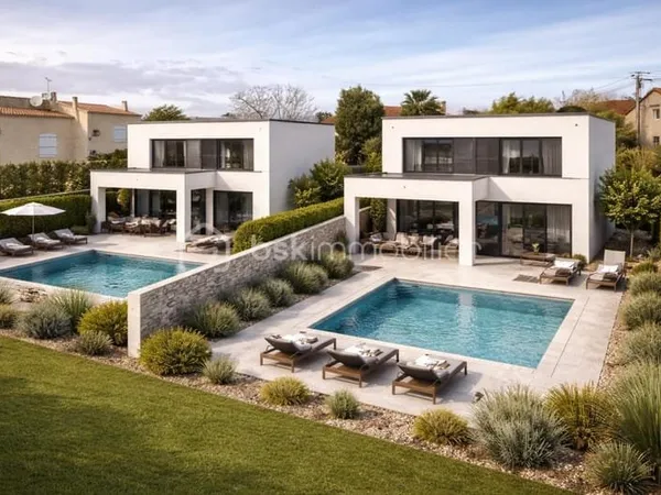 RARE À LA VENTE - EMPLACEMENT EXCEPTIONNEL au coeur de MARSEILLAN