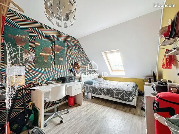 Appartement 5 pièces 9 m²