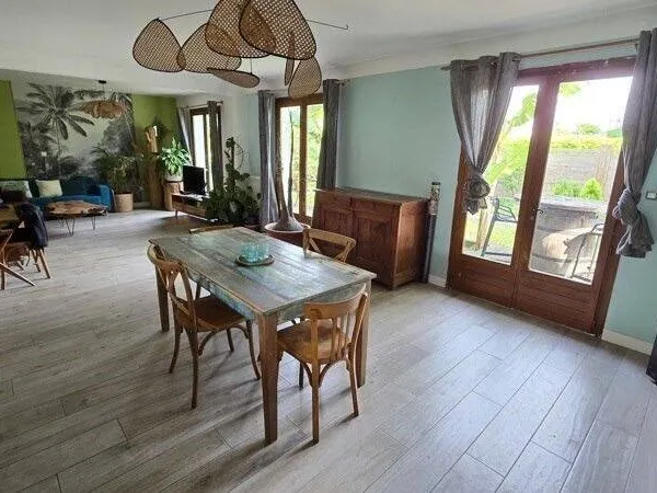 Maison 6 pièces 135 m²