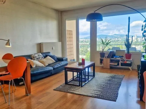 Appartement 2 pièces 61 m²