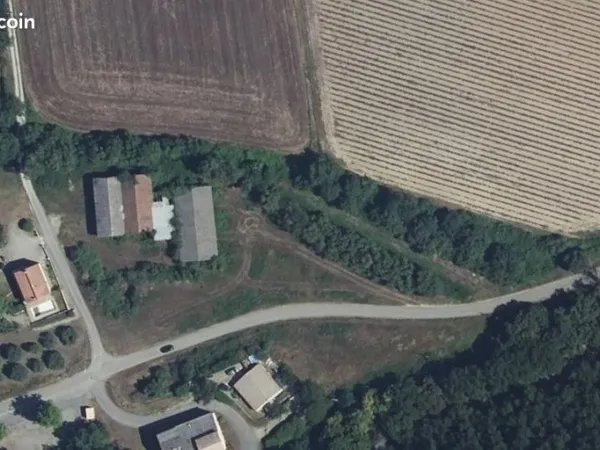 Terrain constructible a vendre