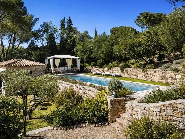 Viager 6 pièces 270 m²