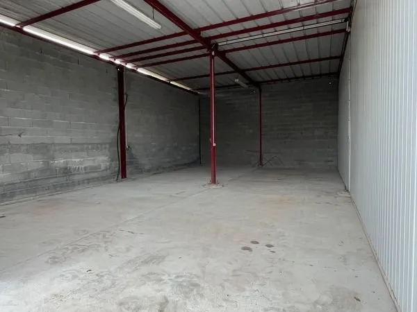 Location 2 Box de Stockage (Yébleron)