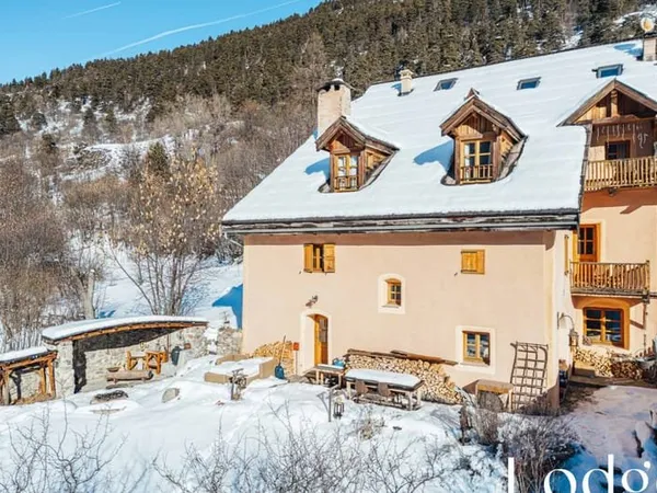 SERRE-CHEVALIER 1400 - LA SALLE LES ALPES - SUPERBE ET VASTE BAT
