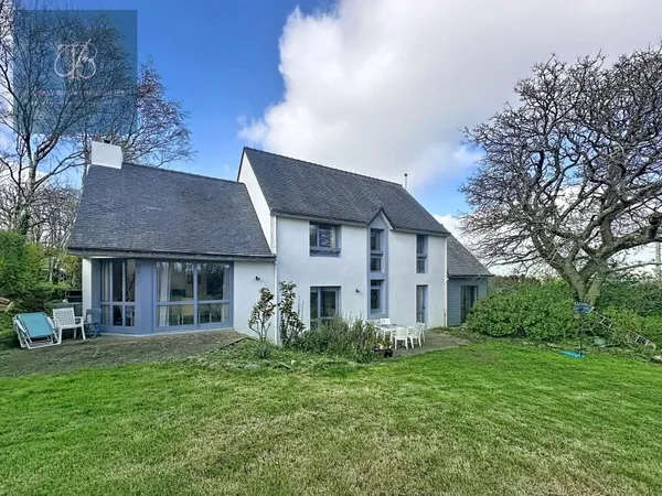 Maison 9 pièces 170 m²