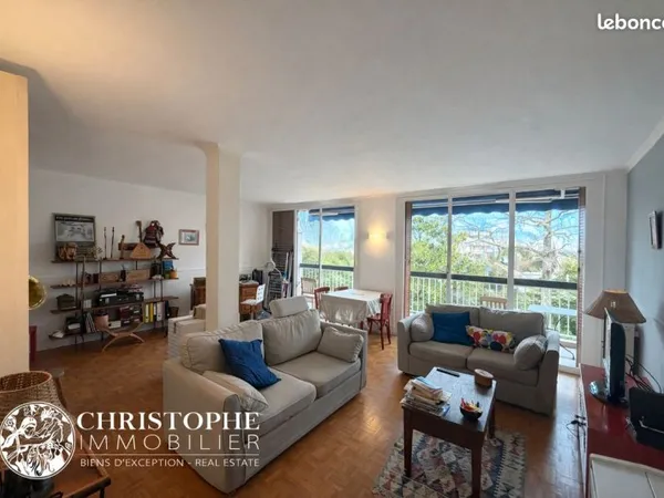 Appartement 4 pièces 100 m²
