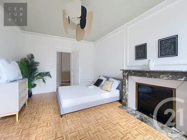 Appartement 4 pièces 76 m²