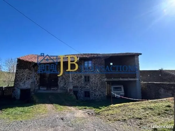 Propriété 3 pièces 100 m²
