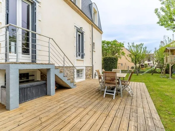 Maison 6 pièces 120 m²