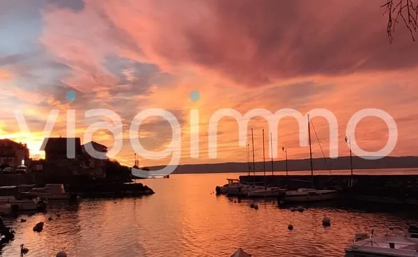 Immeuble de rapport au bord du Lac Leman 233 m2