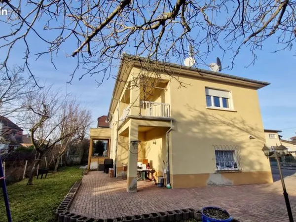 Immeuble de rapport 11 pièces 240 m²