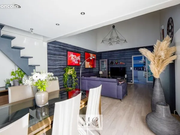 Maison 6 pièces 150 m²