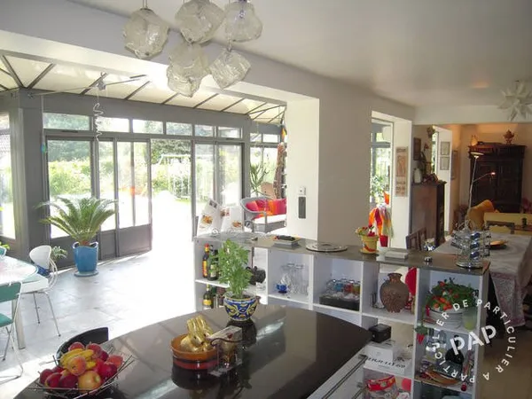 Maison 7 pièces 250 m²