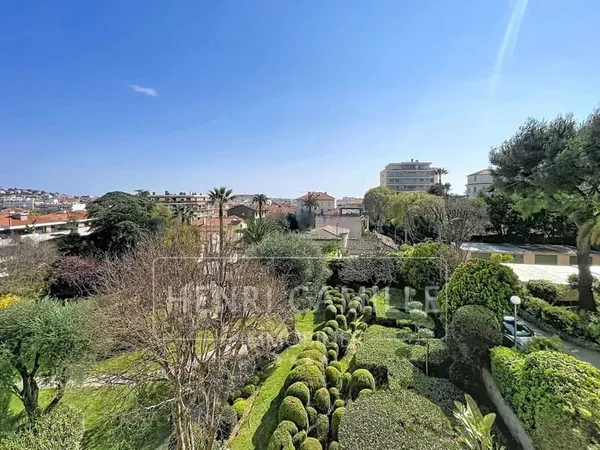 CANNES CENTRE Saint Nicolas