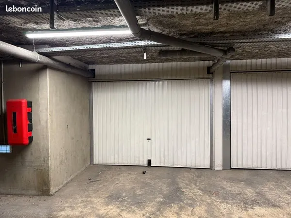 Parking/box MARSEILLE