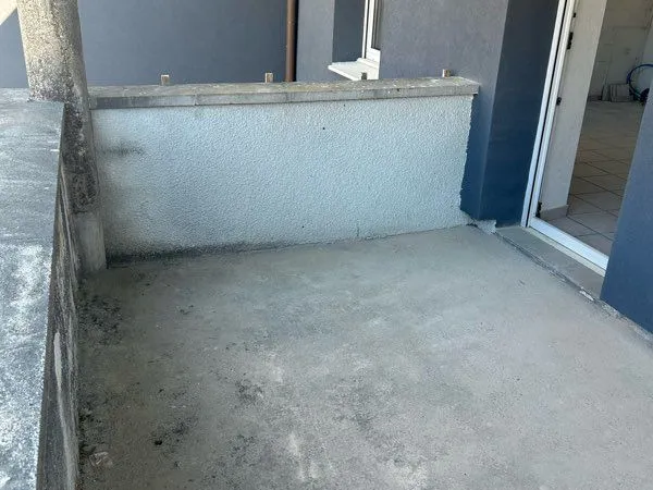 F3, proche, centre-ville, très ensoleillée