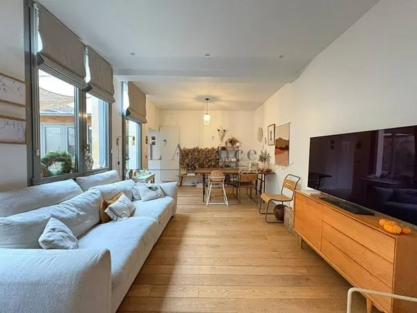 Appartement 6 pièces 104 m²