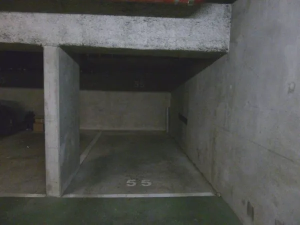 Parking 11 m²