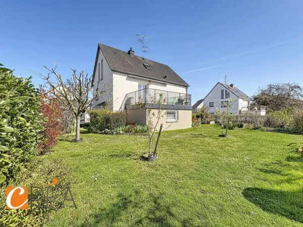 Maison 6 pièces 100 m²