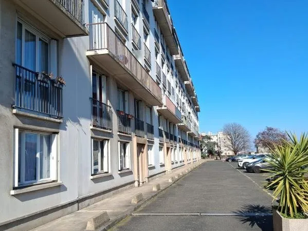 Appartement 3 pièces à Ivry-sur-Seine (94200)
