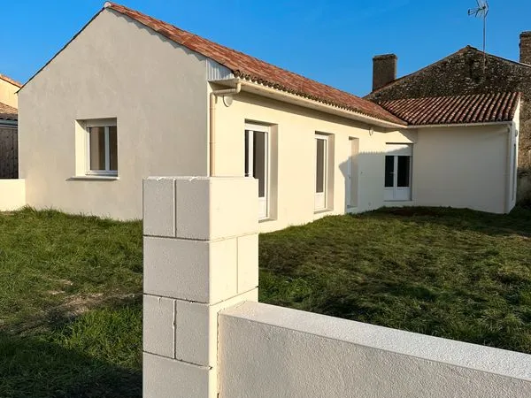 Belle maison neuve de 91 m² avec jardin à Doix lès Fontaines