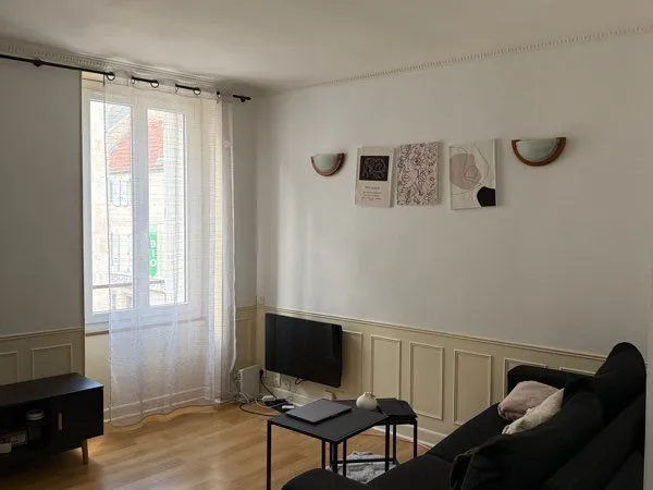 Studio meublé en plein centre-ville