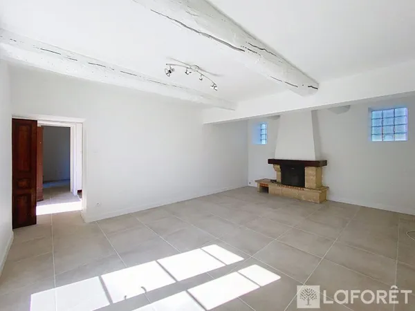 Appartement 4 pièces 122 m²