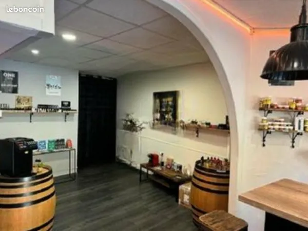LOCAL COMMERCIAL 65 m² CAVAILLON
