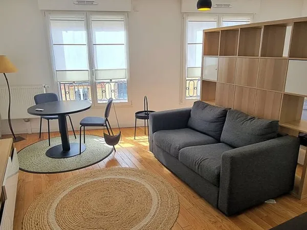 Studio 1 pièce 33 m²