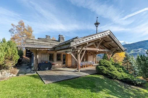 Chalet 8 pièces