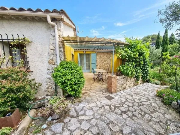 Maison de plain-pied 4 pièces 101 m²