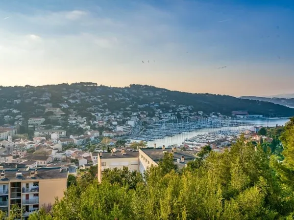 Appartement 2 pièces avec vue mer Saint-Mandrier-sur-Mer