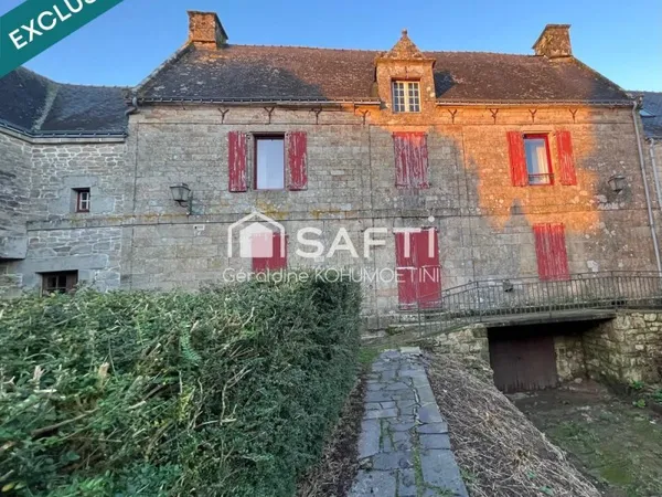 Maison ancienne- Beau potentiel