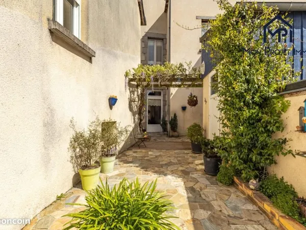 Maison 6 pièces 156 m²