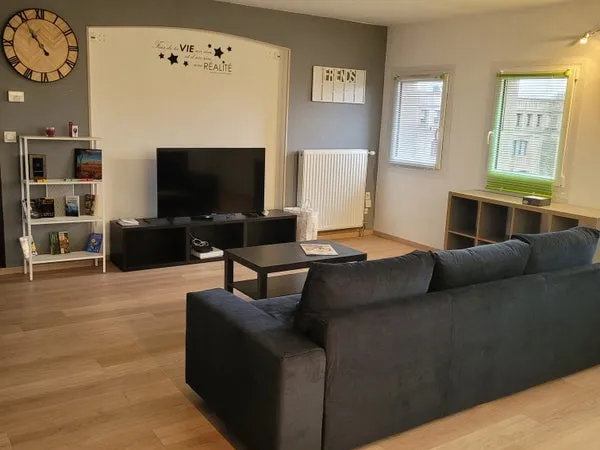Colocation avec grand espace vie - la Sourderie