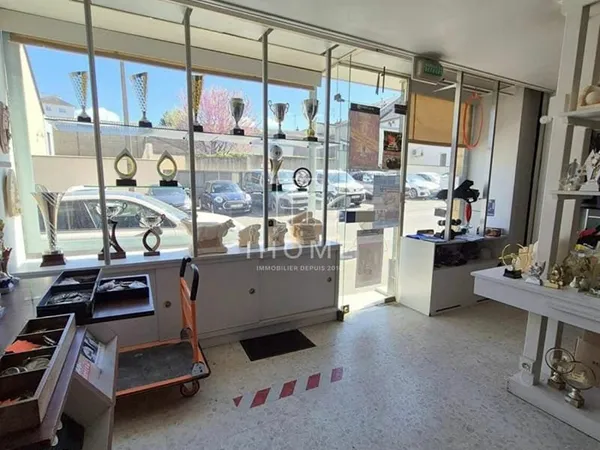 Local commercial 71 m2