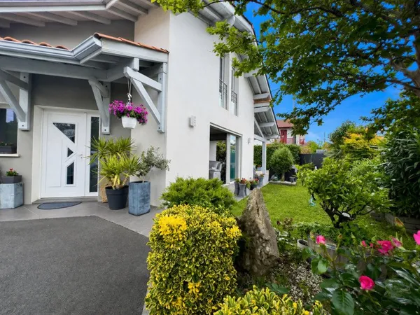 Maison 6 pièces 130 m²