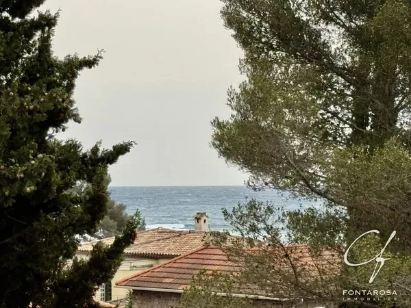 À découvrir sans tarder à Boulouris, en bord de mer !