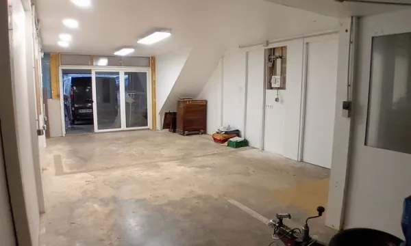 Atelier / Entrepôt 65 m2 + Mezzanine IDEAL ARTISAN